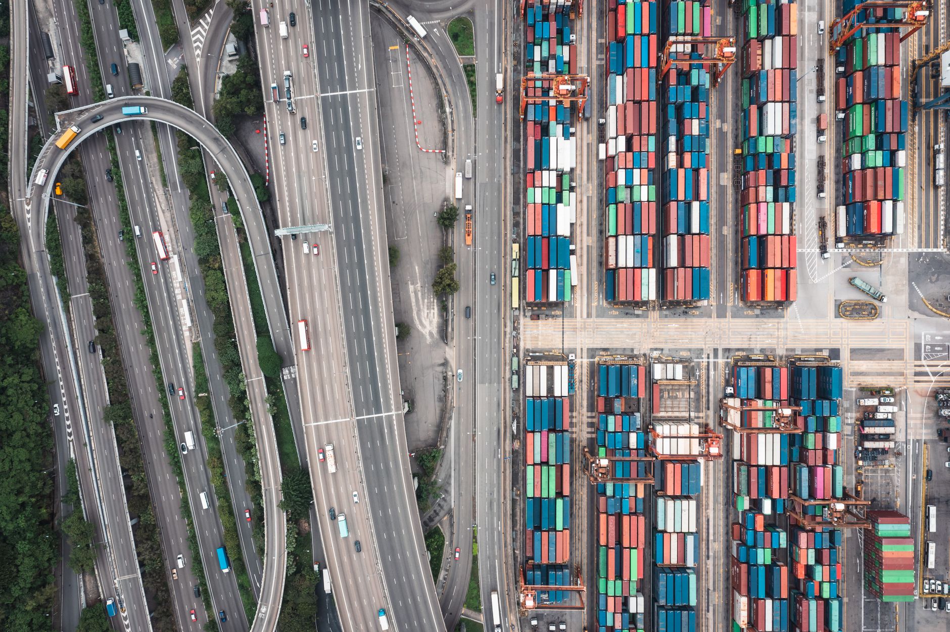 Fashion supply chain with agile processes